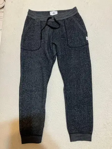 새상품급 REIGNING CHAMP 조거 팬츠