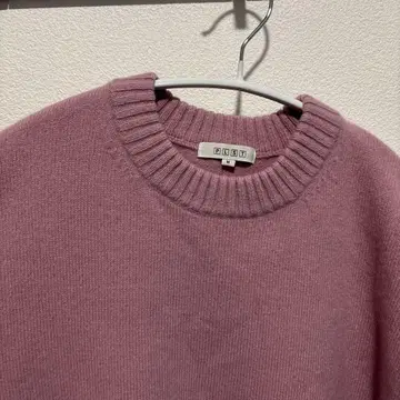 PISSE 연보라 긴팔 스웨터