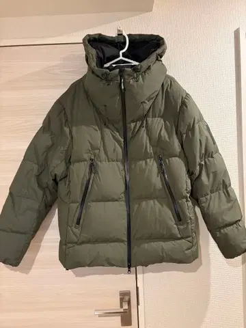 CAMP7 후드 부착 다운 자켓 올리브