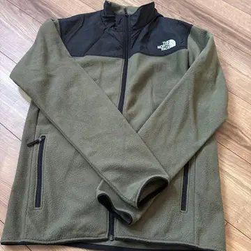 THE NORTH FACE 플리스 자켓 L 사이즈 미사용 새상품