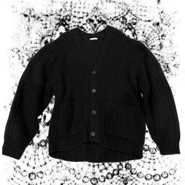 블랙 니트 V넥 가디건