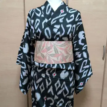 세미 앤티크 단의 오메시