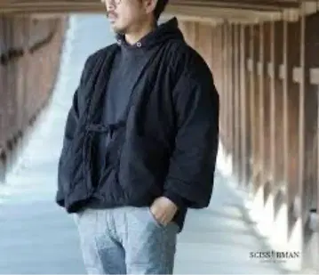 SCISSORMAN 시저맨 HANTEN! 블랙 쿠라시키 캔버스 M