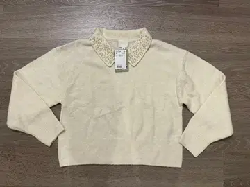 H&M 에이치앤엠 카라 부착 펄 니트