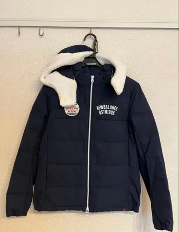 New Balance 네이비 퍼퍼 자켓