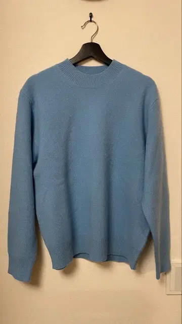 [ 새상품 미사용 ] SHIPS 캐시미어 혼방 라이트 블루 크루넥 스웨터