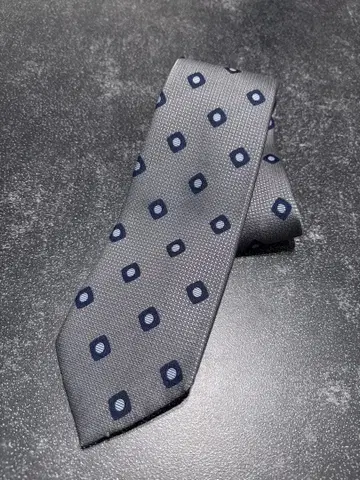 ONLY DESIGN 기하학 패턴 넥타이 그레이