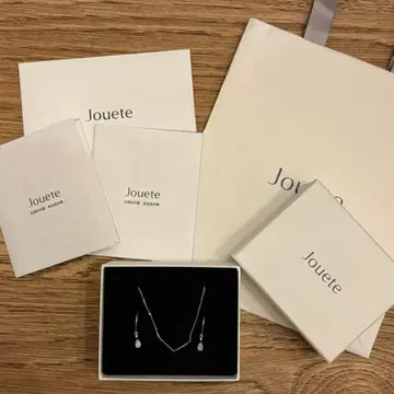 [ Jouete YG 다이아 펄 ] V자 목걸이와 귀걸이 세트