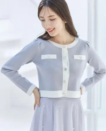 [ 미사용 새상품 ] 완판템 비쥬 장식 바이컬러 니트 자켓 라이크 가디건