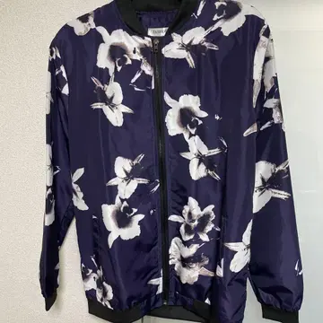 네이비 꽃무늬 자켓