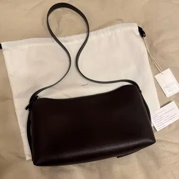 ENOF 이나프 DEAR L 사이즈 브라운 숄더백