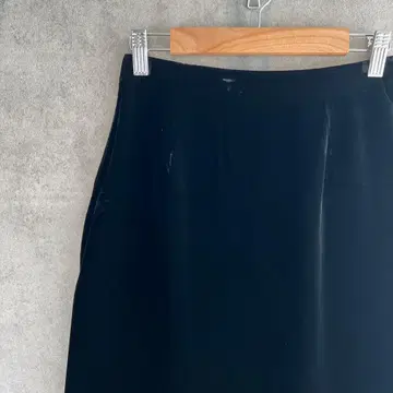 이타리야 이탈리아 (7) 벨로아 롱 스커트 슬릿 블랙