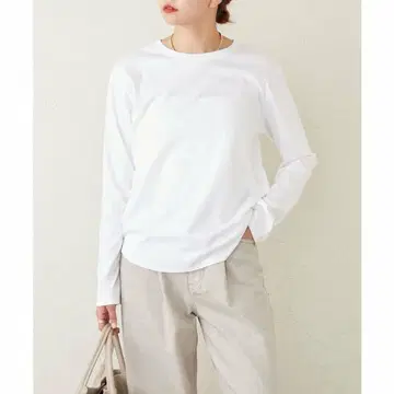 새상품 GALLARDAGALANTE 라운드 헴 롱 T 긴팔 화이트