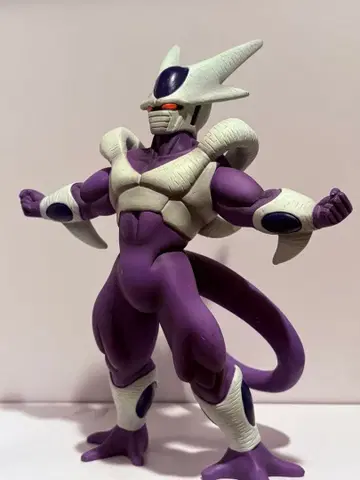 드래곤볼 피규어 쿠우라 최종 형태 레어