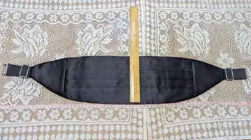 블랙 실크 카머밴드