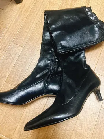 ZARA 키튼 힐 부츠