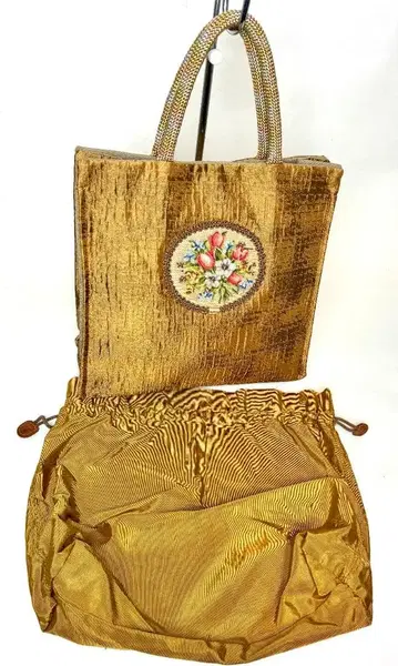 새상품급 쿠게 미치이코 Michiiko Kuge 프티 포원 자수 백