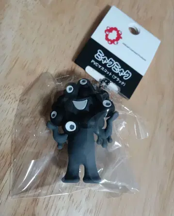 블랙 미야쿠미야쿠 PVC 마스코트 블랙 A 키링 볼체인