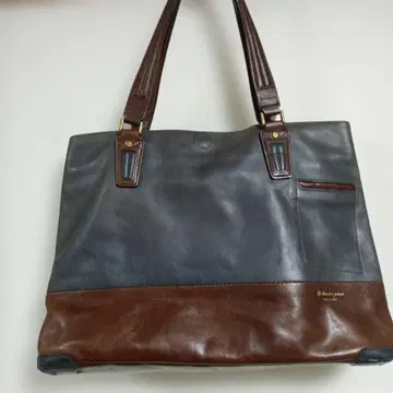 Master piece 가죽 토트백