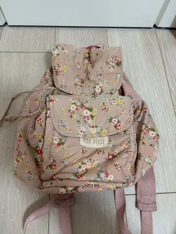 Pink House 꽃무늬 백팩