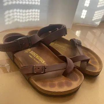 버켄스탁 야라 하바나 35