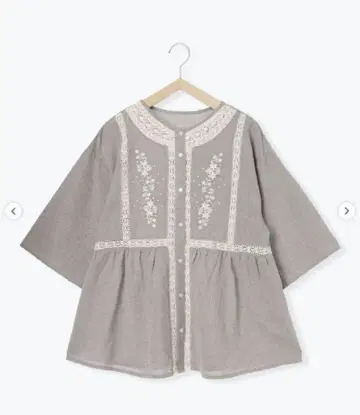 사만사 모스모스 꽃자수 절개 블라우스