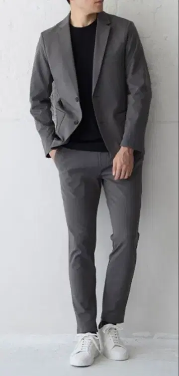 새상품 [ 상하의 세트 ] 군제 바디와일드 테일러드 자켓 &팬츠