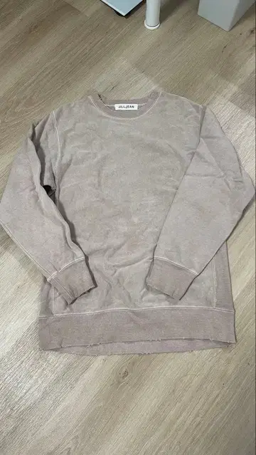 질 진 베이지 핑크 트레이닝복