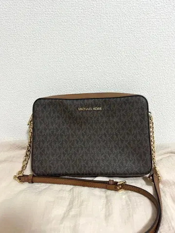 MICHAEL KORS 숄더백