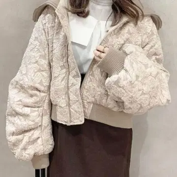 dazzlin 플라워 자카드 빅 블루종