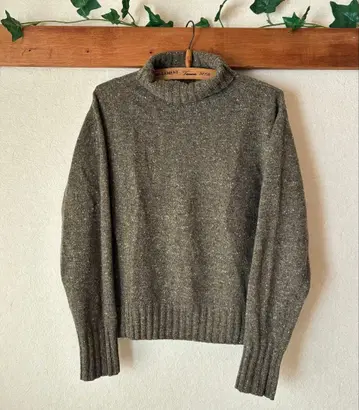 MARGARET HOWELL 마가렛호웰 터틀넥 니트