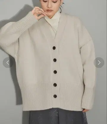 ADAM ET ROPE' 로우 게이지 V넥 니트 가디건