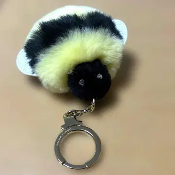 케이트 스페이드 벌 모양 퍼 키링 백참