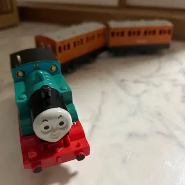 프라레일 초대 오샤베리 토마스