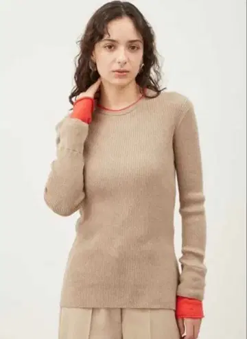 Mila Owen 바이컬러 소매 레이어드 리브 니트