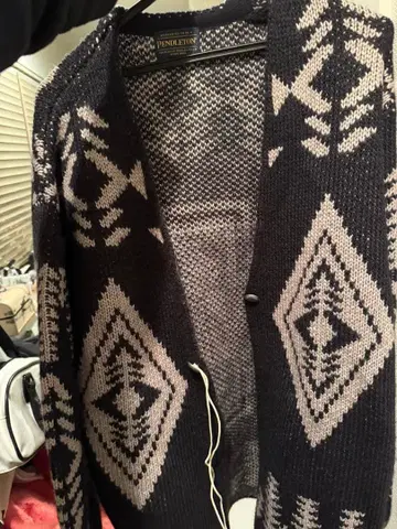 PENDLETON 니트 가디건 블랙과 베이지