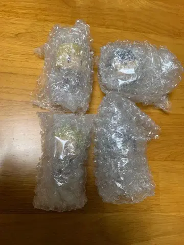 제일복권 진격의 거인 벽 너머의 세계 I상 쵸코놋코 피규어 4종 세트