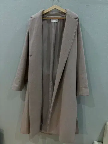 archives 베이지 롱 코트