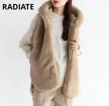 RADIATE 라디에이트 에코 퍼 무스탕 절개 후디드 베스트 야마다야