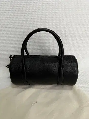 Aeta 아에타 핸드백 블랙