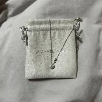 MICHEAL KORS 실버 목걸이