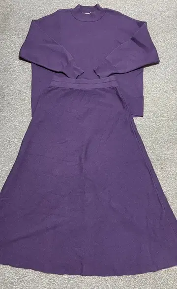 [새상품급] anyFam 퍼플 니트 셋업