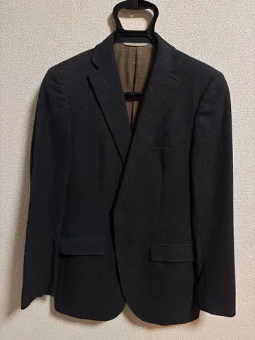 수트 컴퍼니 다크 그레이 체크 무늬 자켓