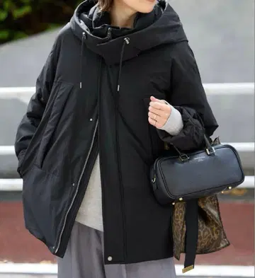 새상품 SLOBE IENA 페더 라이트 발수 몬스터 다운