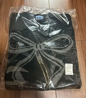 IS:SUE 니트 IS:SUE IS COMING