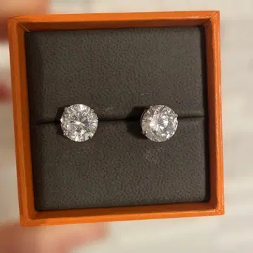 FOXEY 지르코니아 귀걸이 라운드형