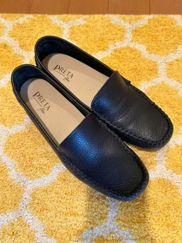 PRETA 네이비 로퍼 가죽 22.5cm