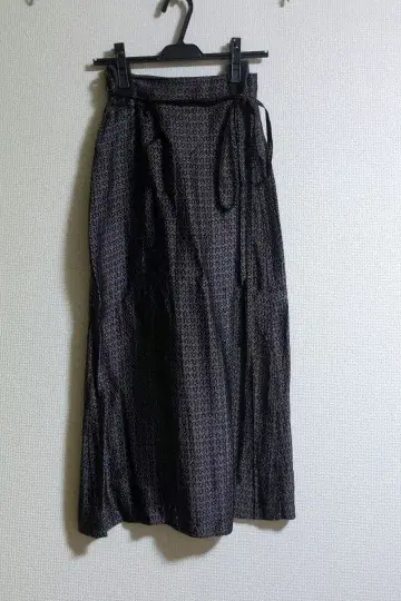 네이비 네이비 빨간색 롱 스커트 랩 스타일