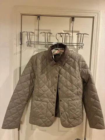 퀼팅 자켓 새상품 베이지 L 사이즈