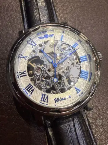 Winner 스켈레톤 수동 와인딩 시계 실버/블루